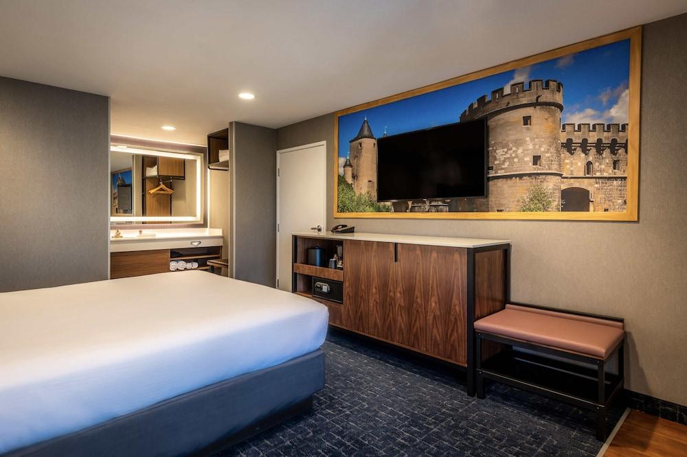 Anaheim Camelot Inn & Suites Exteriér fotografie