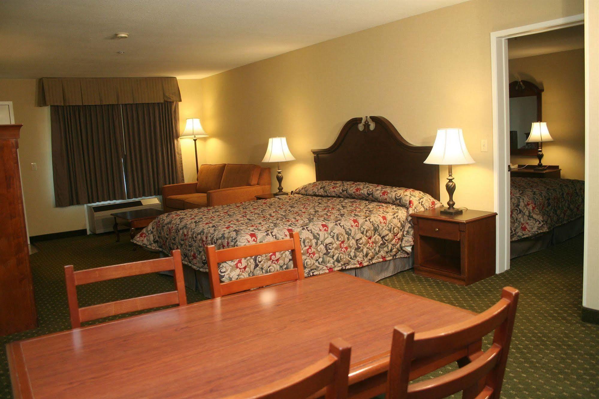 Anaheim Camelot Inn & Suites Pokoj fotografie